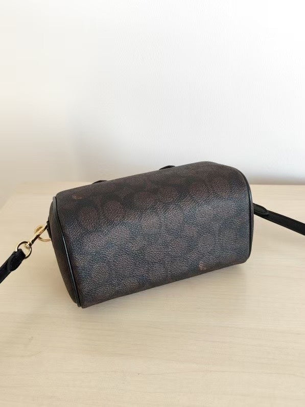 Bolsa Feminina Coach Mini Satchel – Marrom Monograma