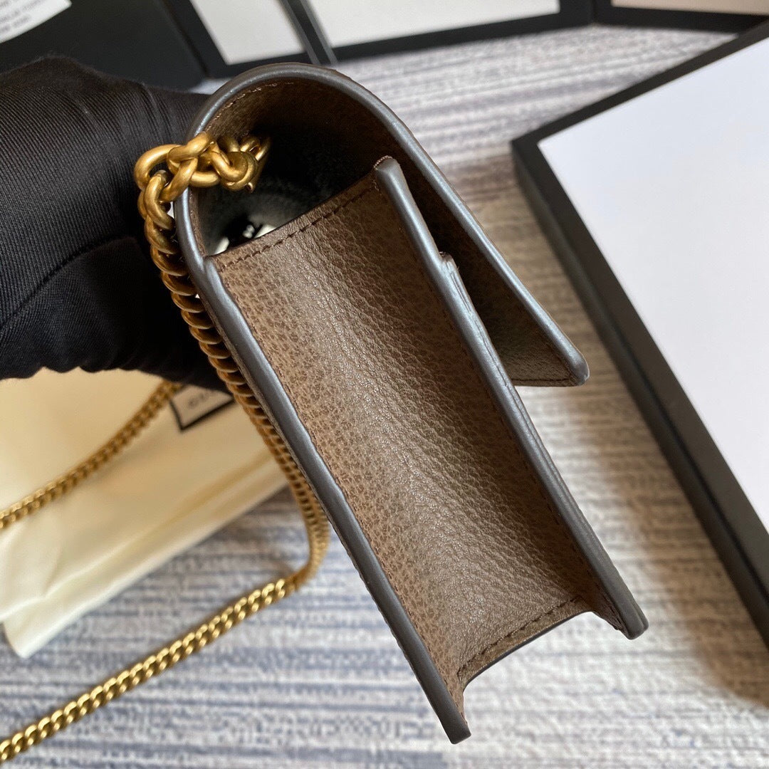 Bolsa Carteira com Corrente Gucci – GG Bee