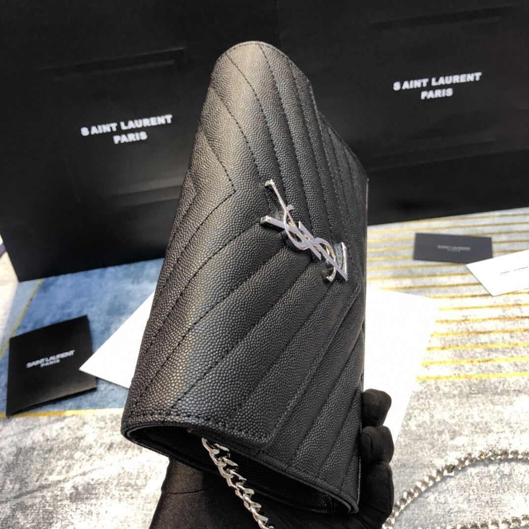 Bolsa Tiracolo Feminina Saint Laurent – Preta com Corrente