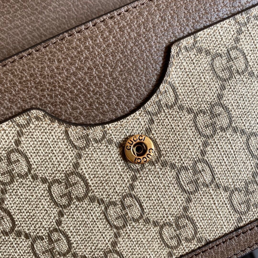 Bolsa Carteira com Corrente Gucci – GG Bee