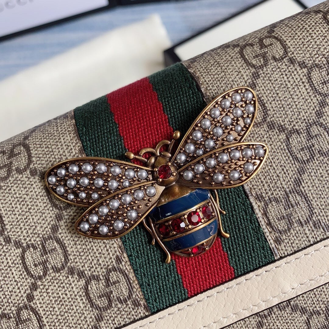 Bolsa Carteira com Corrente Gucci – GG Bee (bege)