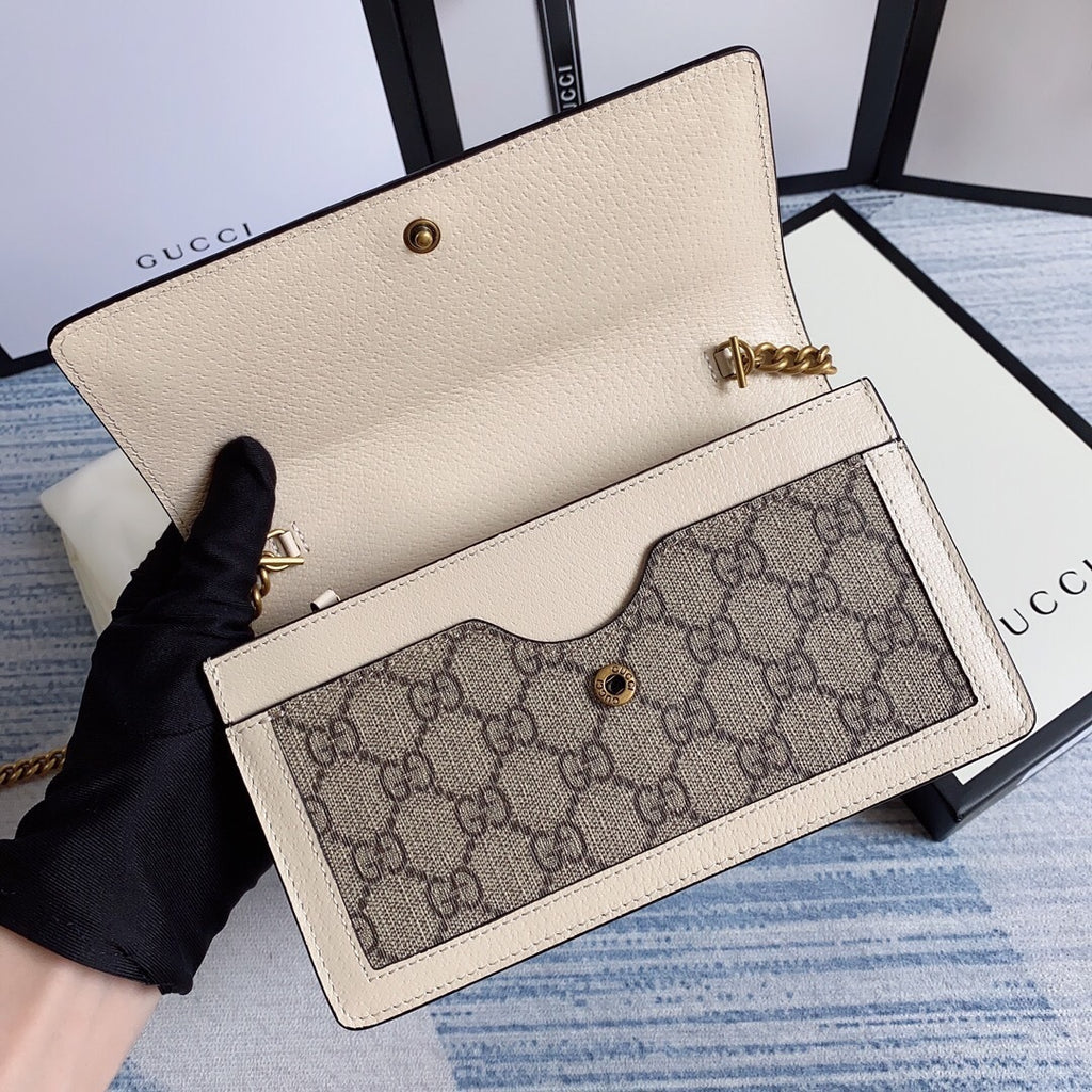 Bolsa Carteira com Corrente Gucci – GG Bee (bege)