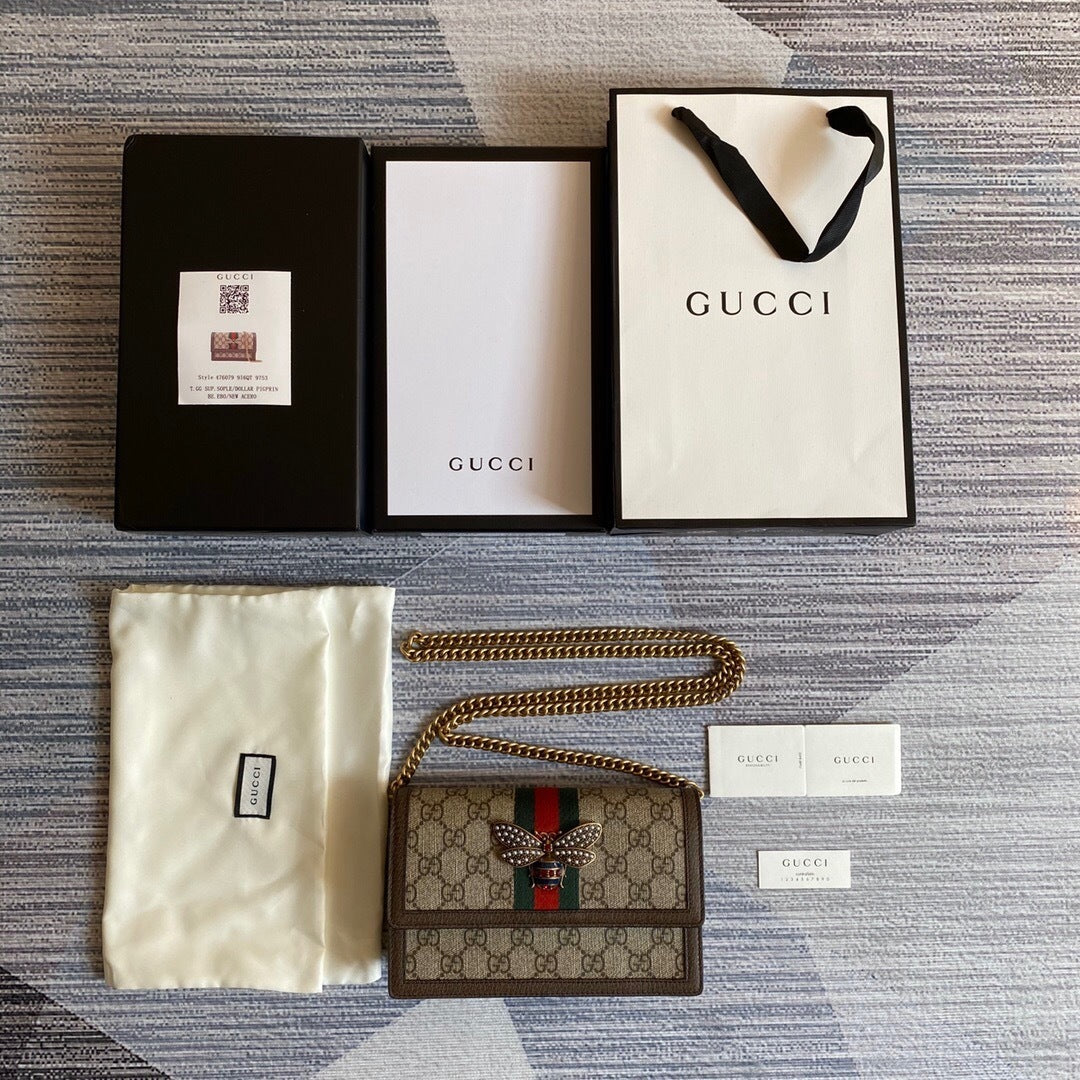 Bolsa Carteira com Corrente Gucci – GG Bee