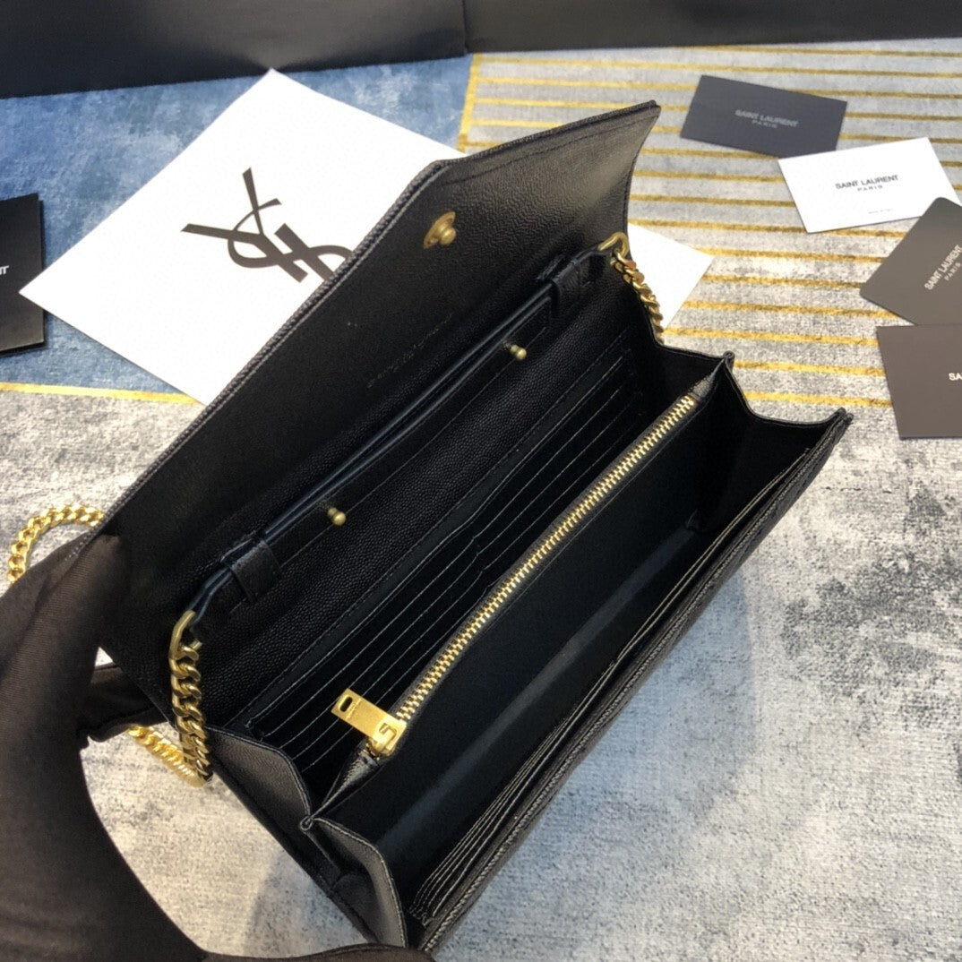 Bolsa Tiracolo Feminina Saint Laurent – Preta com Corrente Dourada