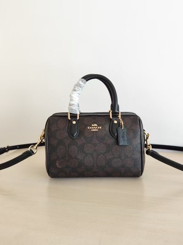 Bolsa Feminina Coach Mini Satchel – Marrom Monograma