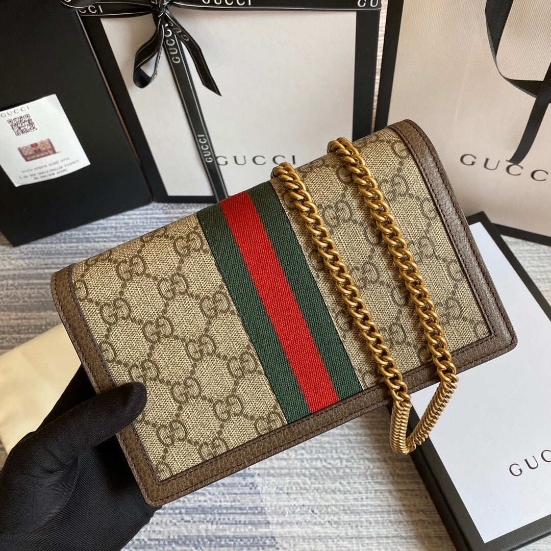 Bolsa Carteira com Corrente Gucci – GG Bee