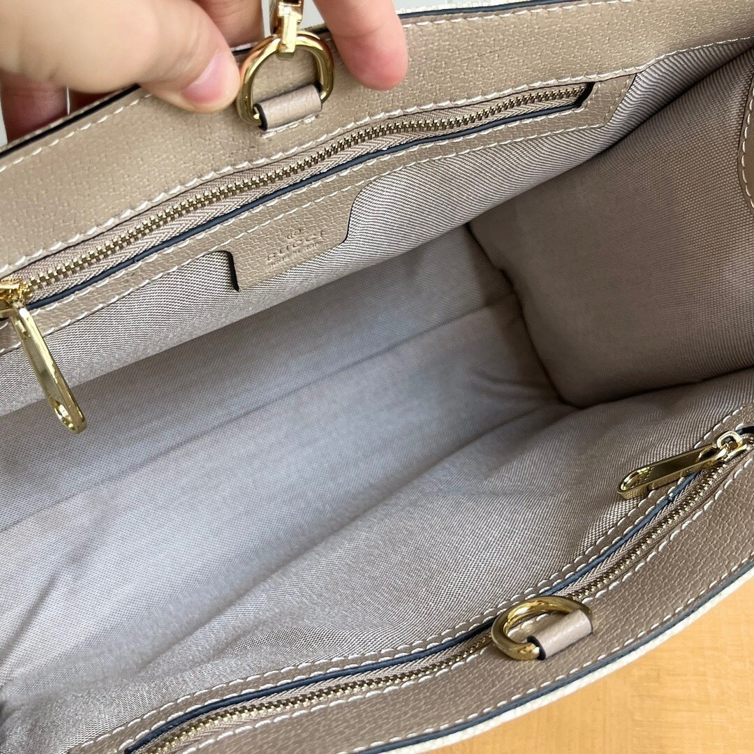 Bolsa Tote Gucci – GG Supreme (Bege Claro)