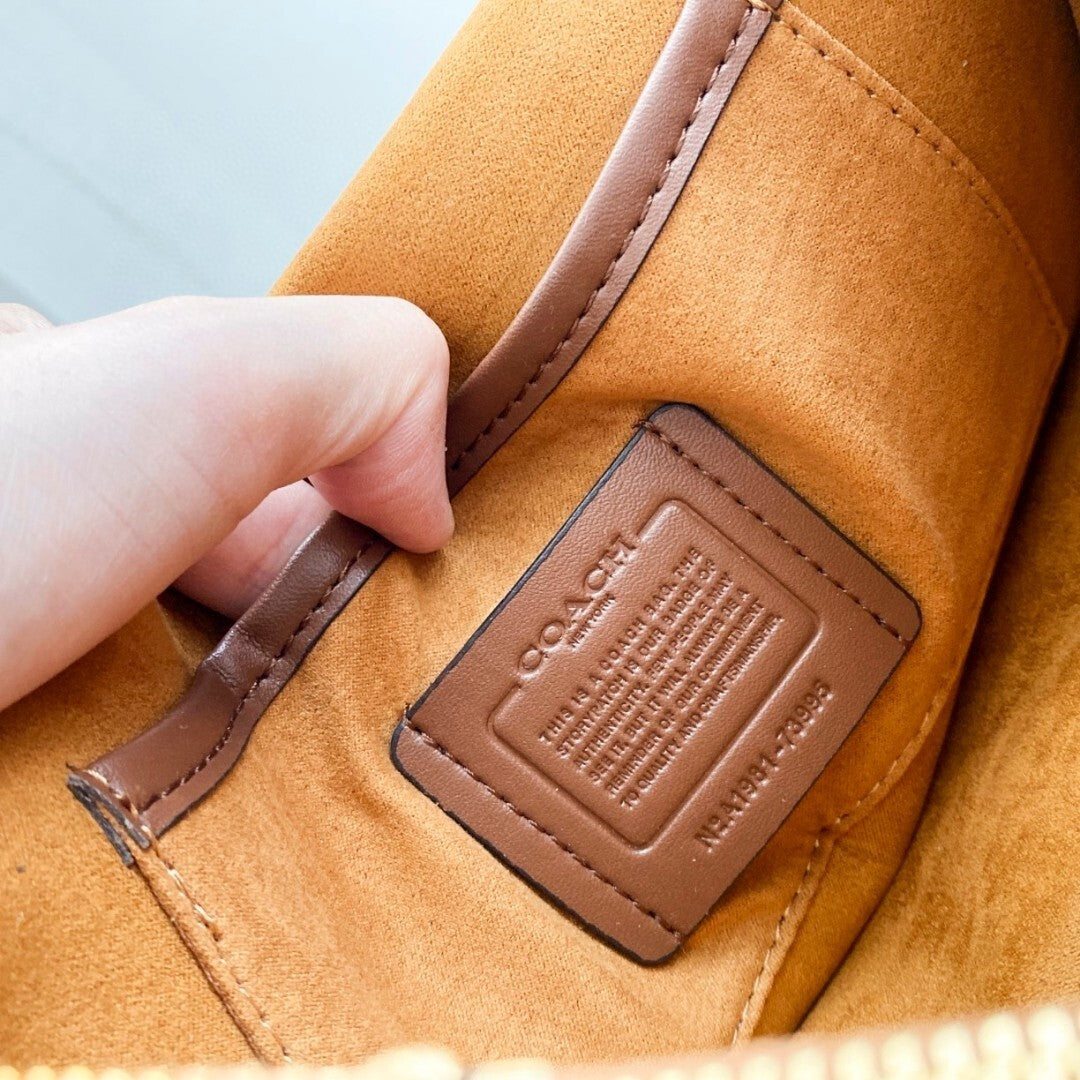 Bolsa Shoulder Bag Coach – Modelo Tabby (Off White)