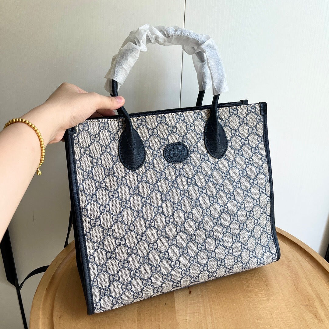 Bolsa Tote Gucci – GG Supreme (Bege com Preto)