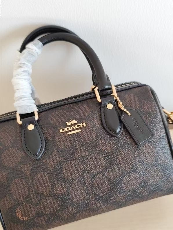 Bolsa Feminina Coach Mini Satchel – Marrom Monograma